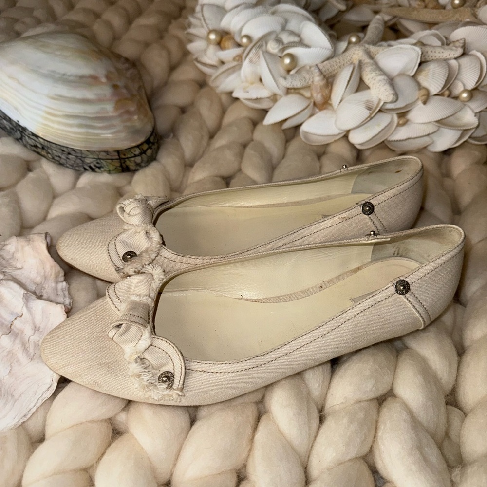 Elegant Cream Women's Shoes